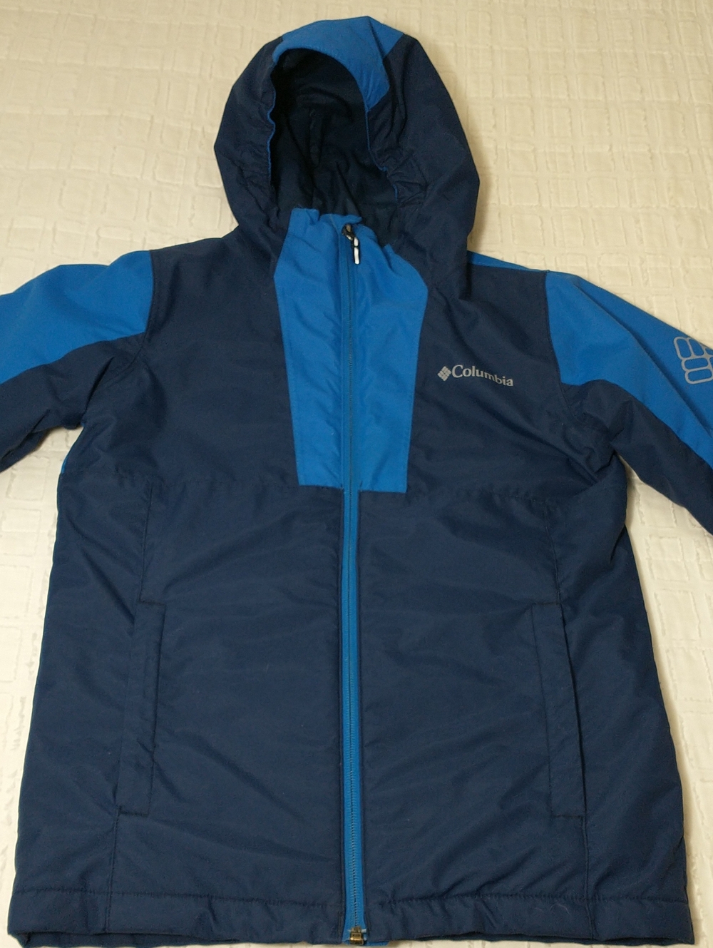Columbia Omni-Tech Grow System Blue Winter Coat, Size 8 Youth, Ski, Outdoors
